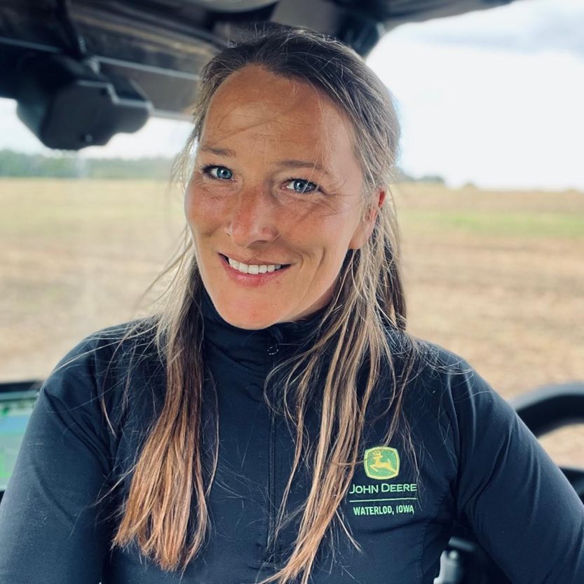Manuela Bilz, John Deere 